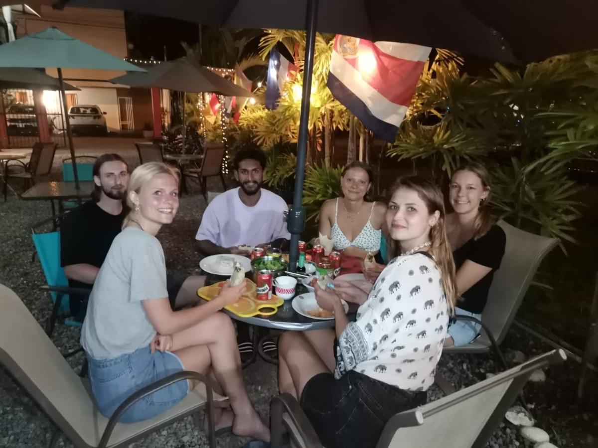 Roca Mar Rocawelch Puerto Viejo Aparthotel Puerto Viejo de Talamanca Екстериор снимка