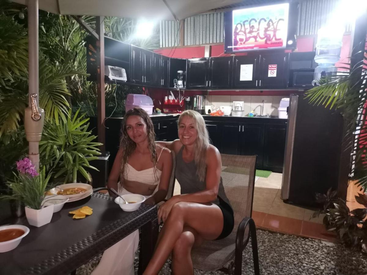 Roca Mar Rocawelch Puerto Viejo Aparthotel Puerto Viejo de Talamanca Екстериор снимка